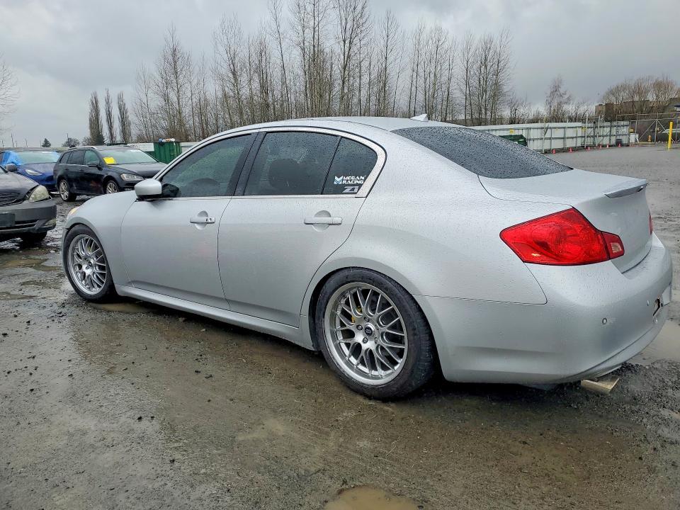2011 Infiniti G37