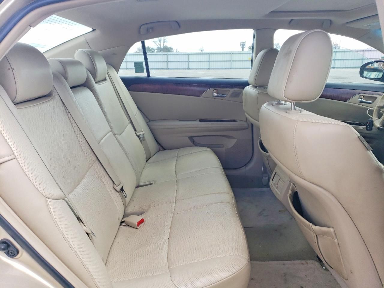 2012 Toyota Avalon Base