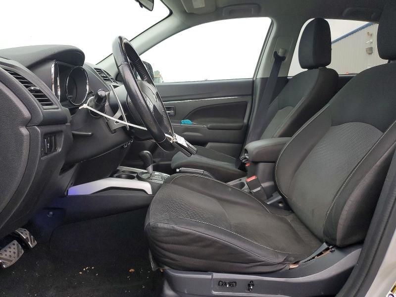 2013 Mitsubishi Outlander Sport le