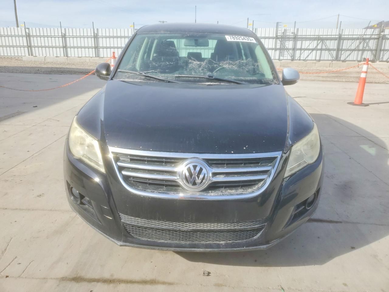 2011 Volkswagen Tiguan s