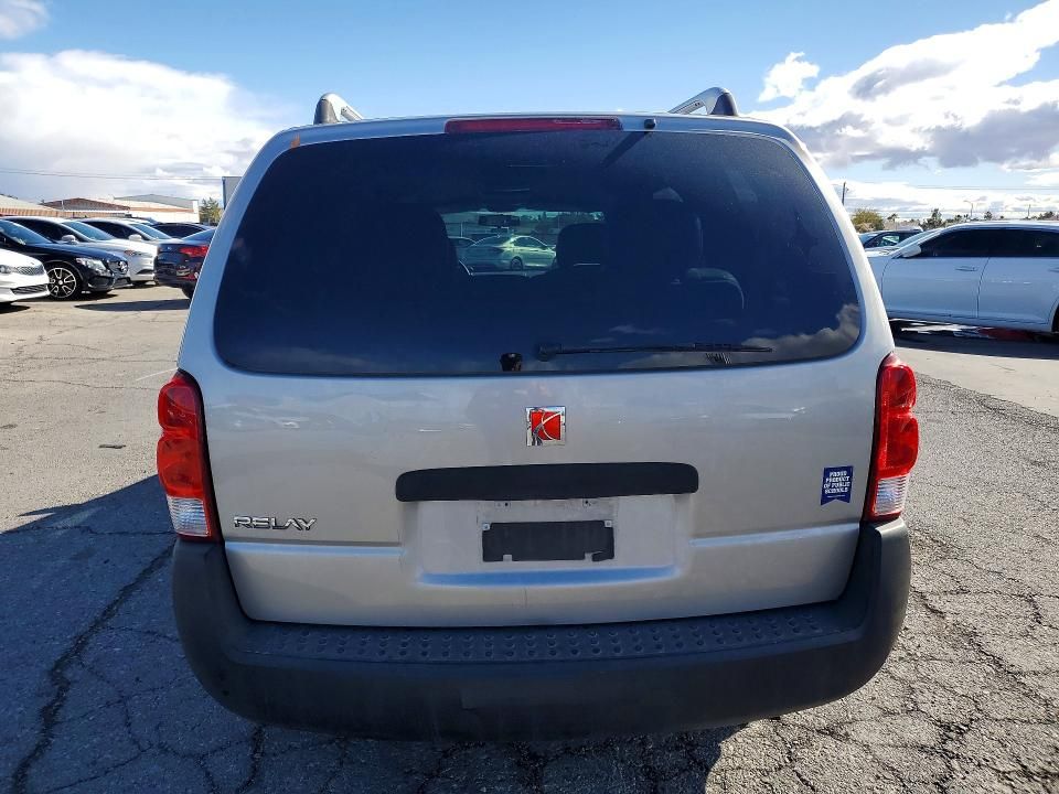 2005 Saturn Relay 2