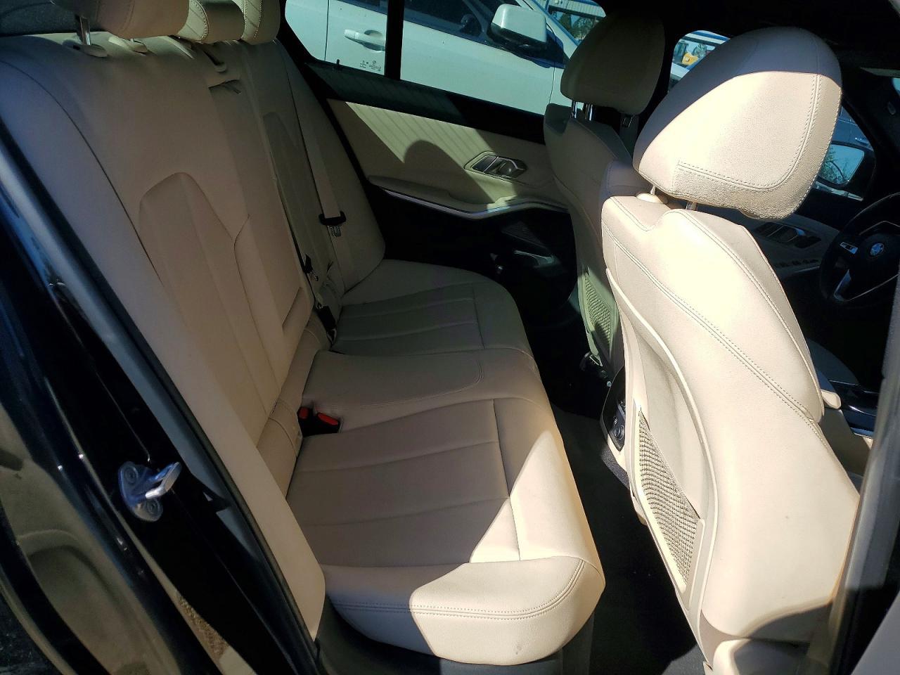 2019 BMW 330i