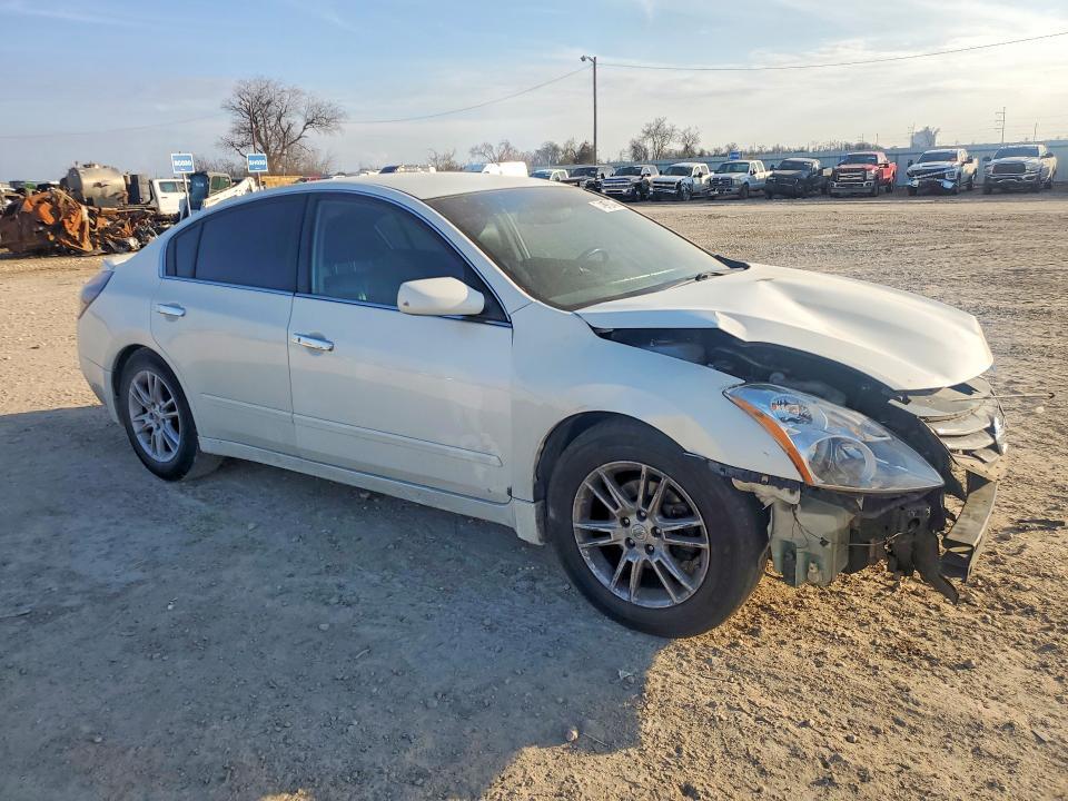 2012 Nissan Altima Base
