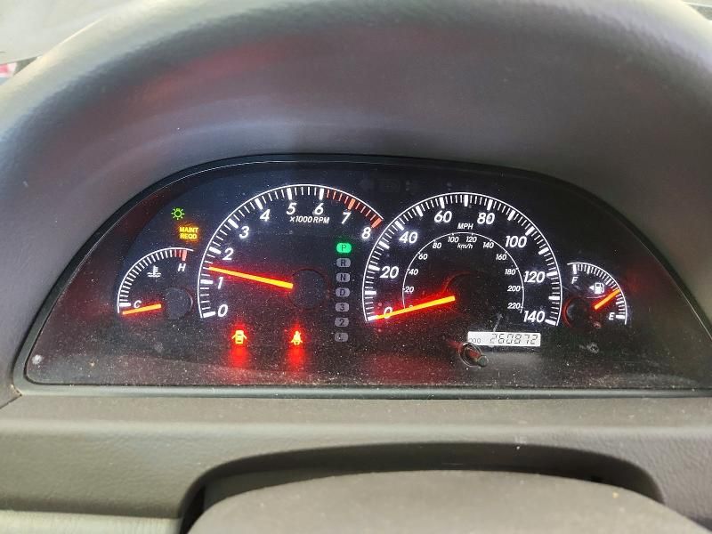 2005 Toyota Camry le