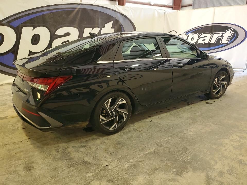 2024 Hyundai Elantra Limited