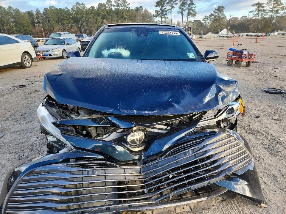 2018 Toyota Camry xse