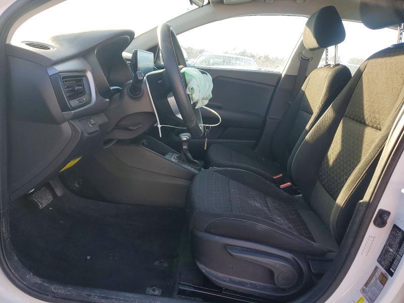 2021 KIA Rio lx