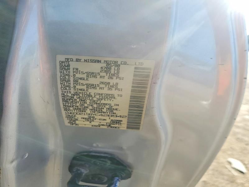 2000 Nissan Frontier xe