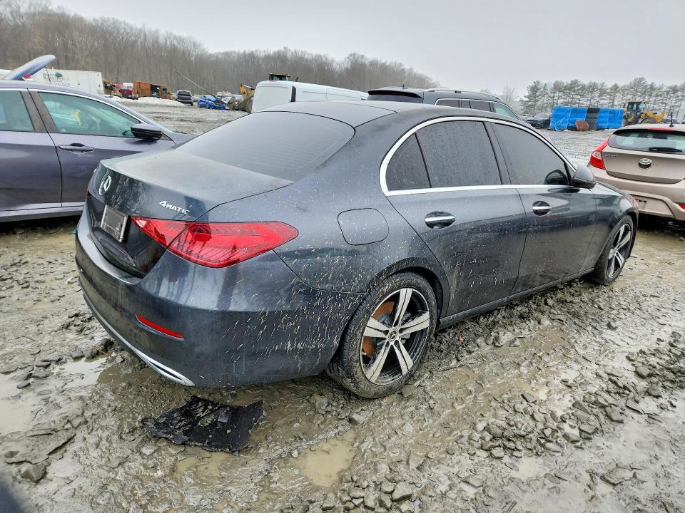 2022 Mercedes-Benz C300
