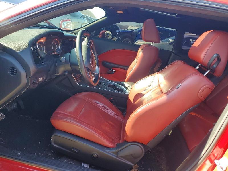 2015 Dodge Challenger sxt Plus