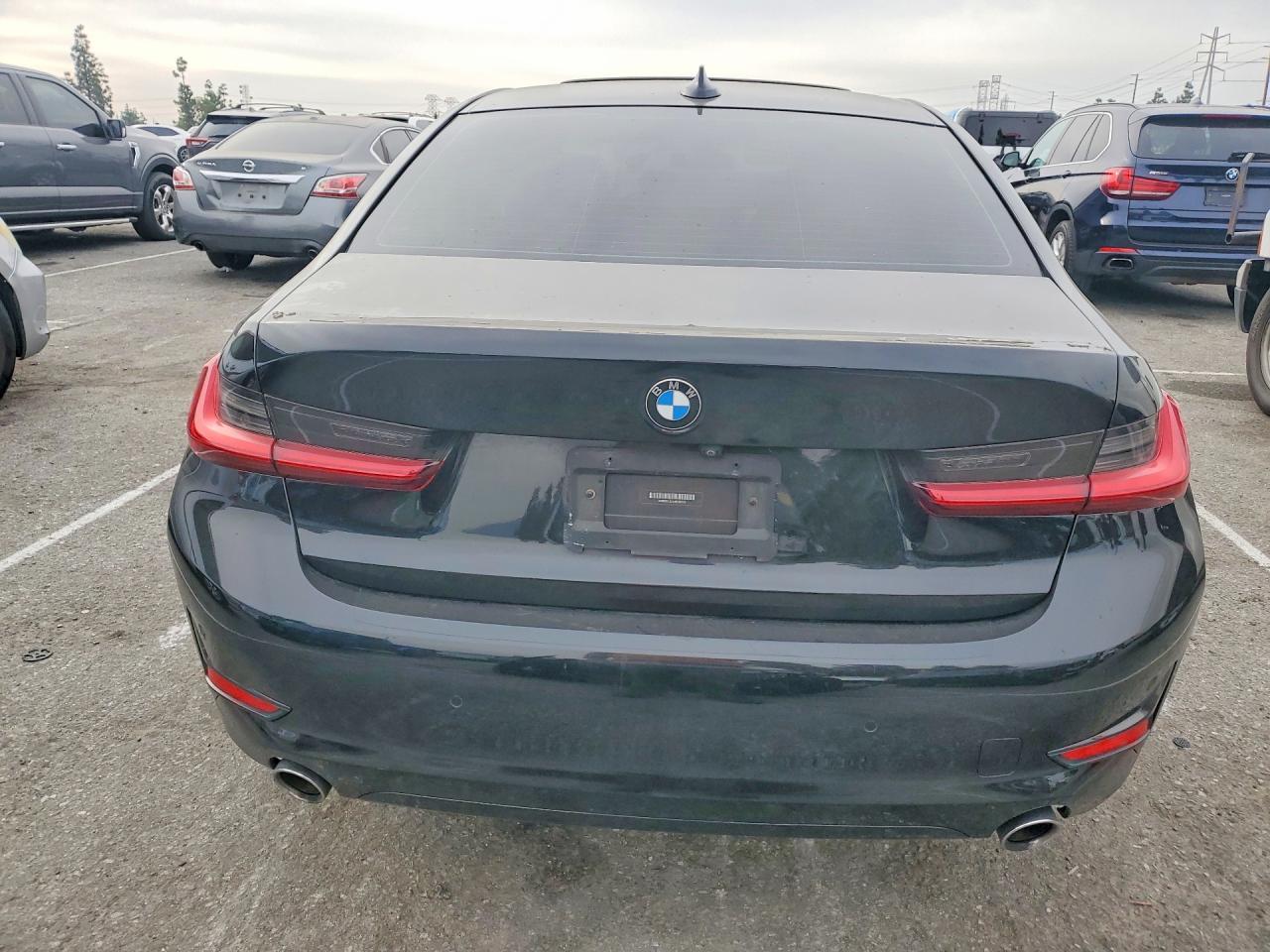 2021 BMW 330i