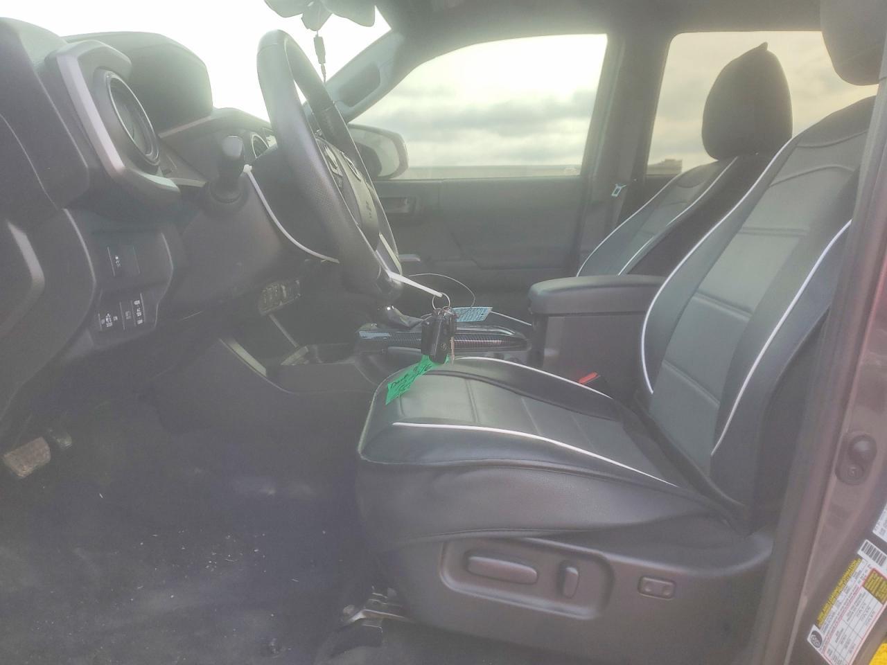 2021 Toyota Tacoma TRD OFF-Road