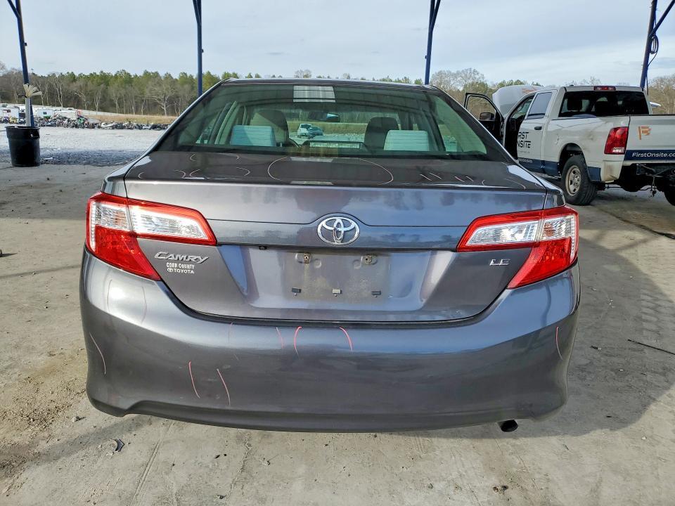 2014 Toyota Camry l