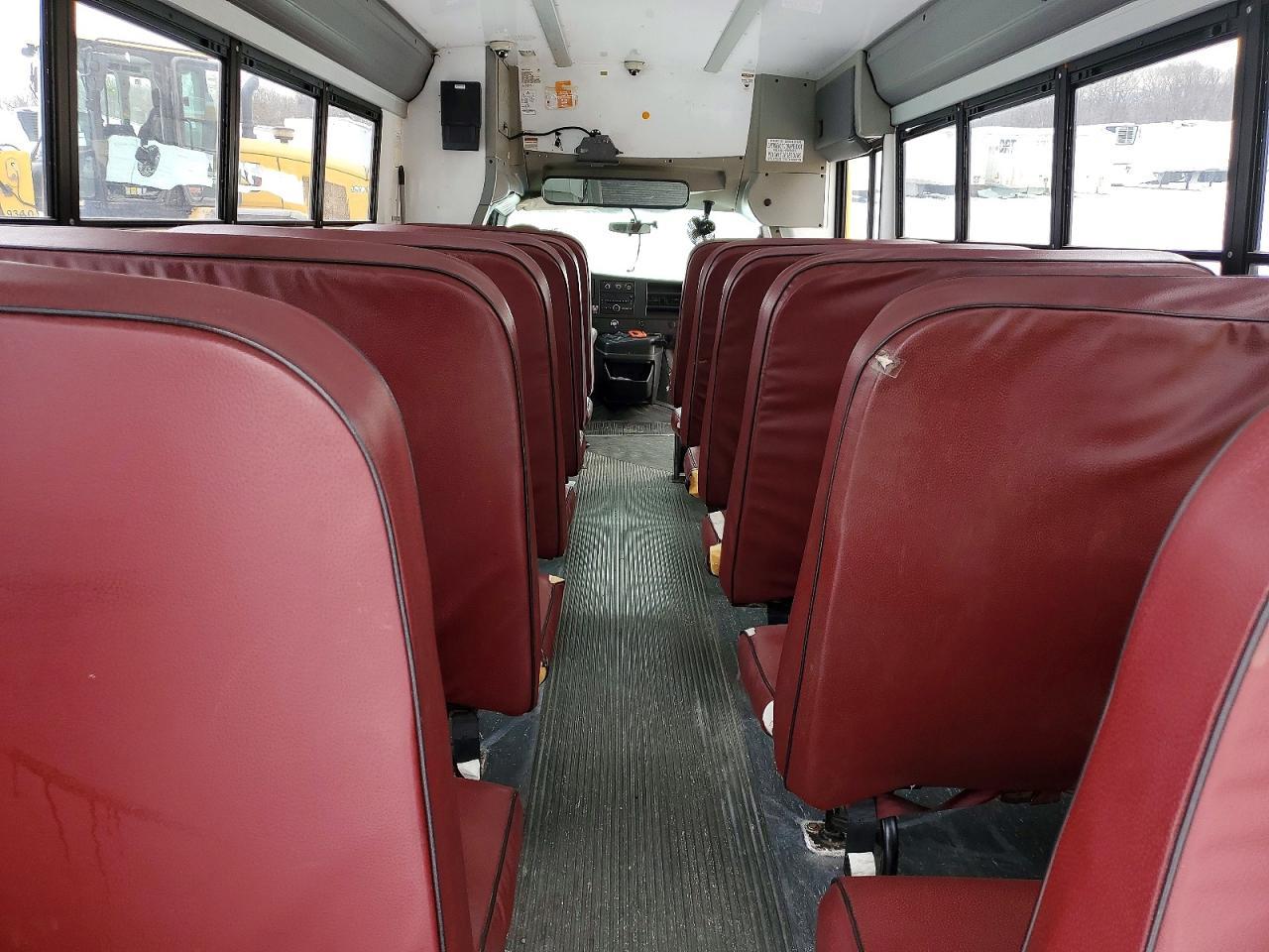 2010 Chevrolet 2010 Thomas Minotour-School Bus