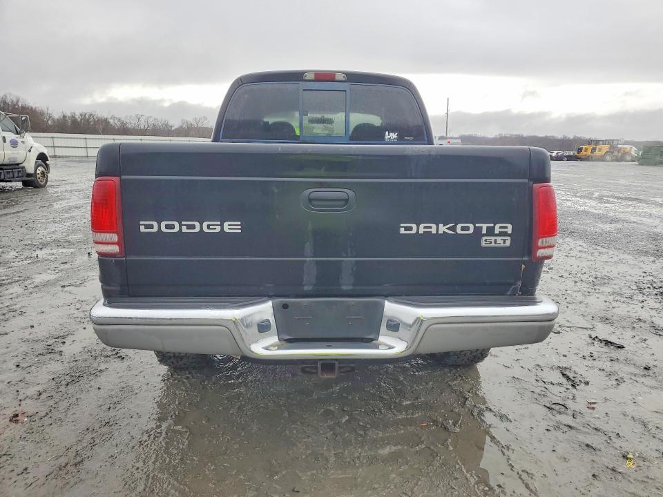 2004 Dodge Dakota Quad SLT