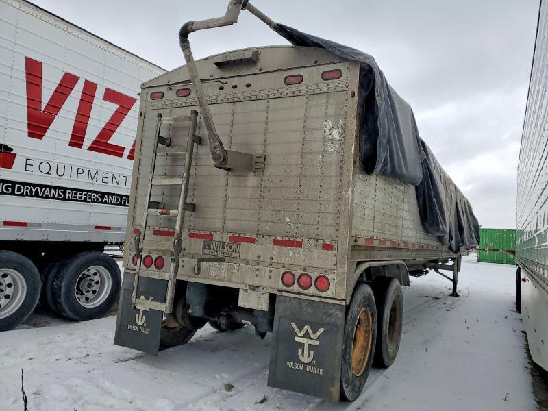 2021 Wilson DWH-650 Grain Trailer