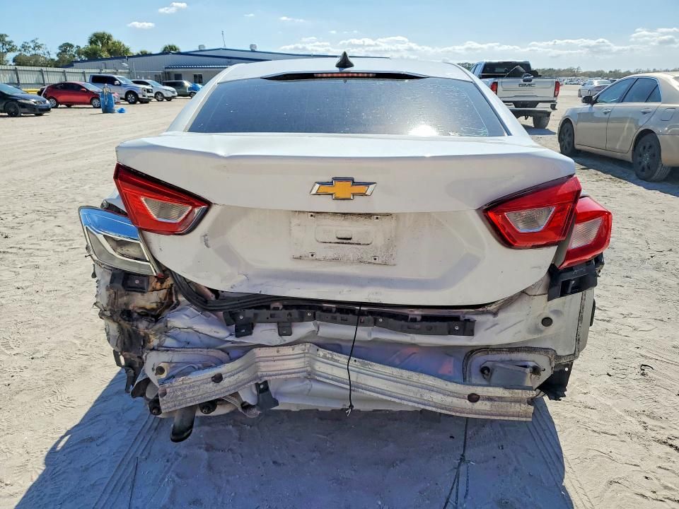 2018 Chevrolet Cruze ls