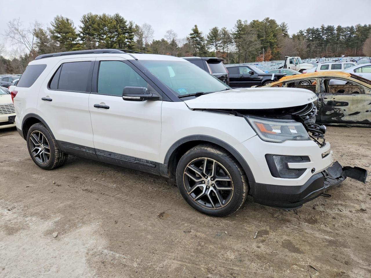 2016 Ford Explorer Sport