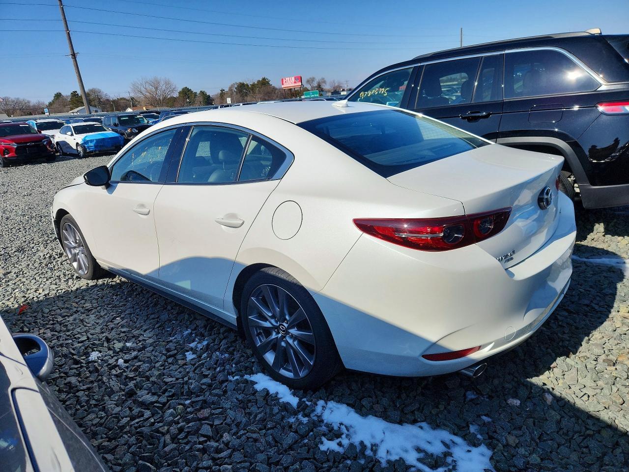 2019 Mazda 3 Premium