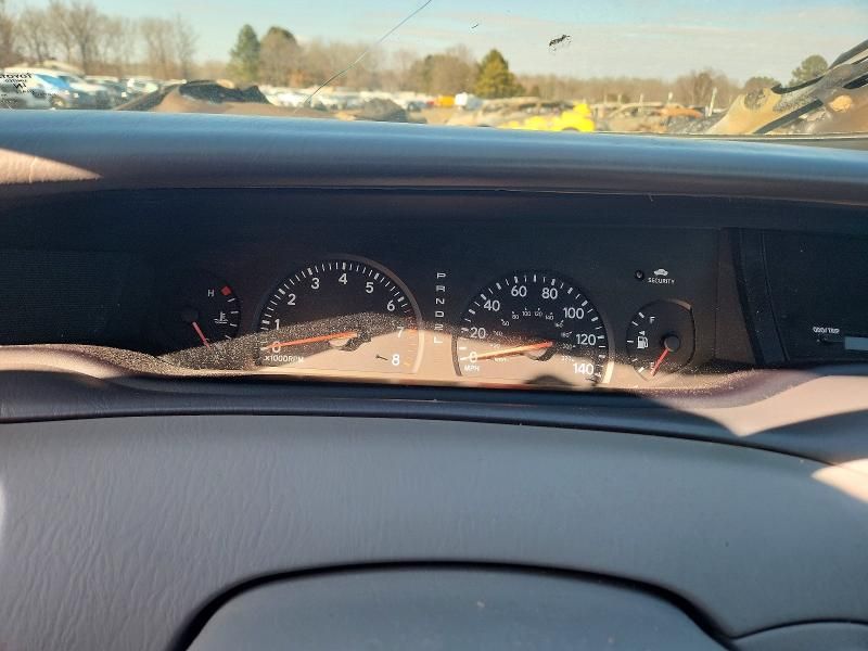 2003 Toyota Avalon xl