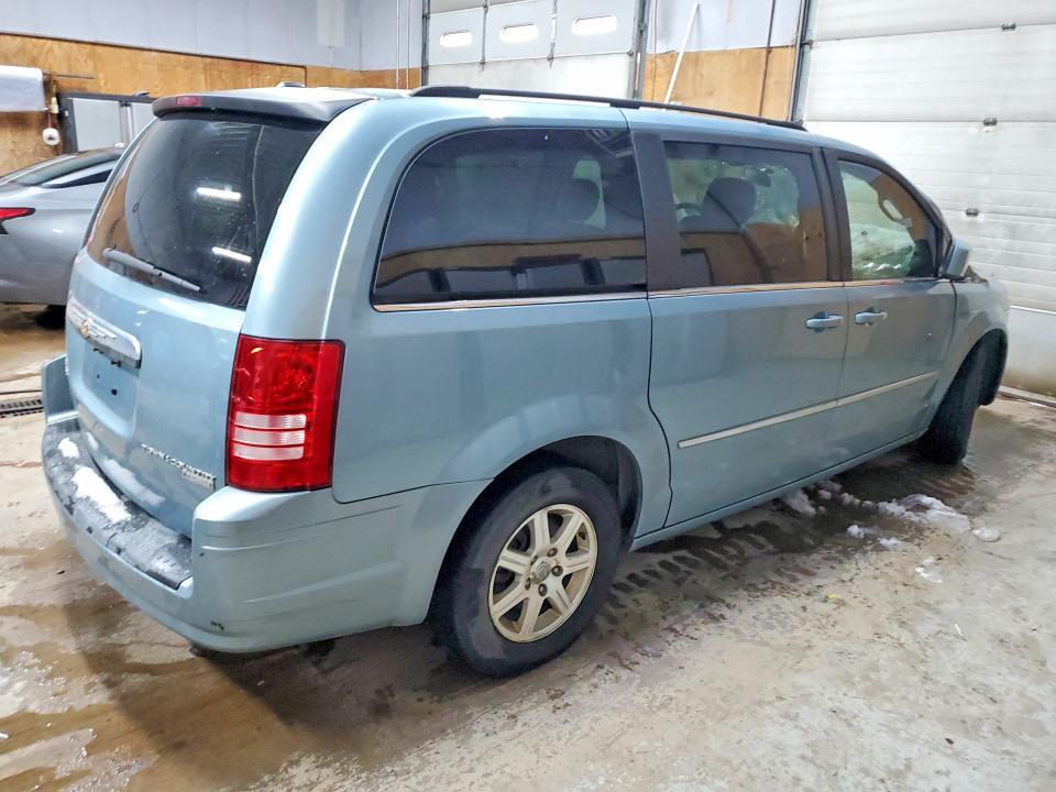 2009 Chrysler Town & Country Touring