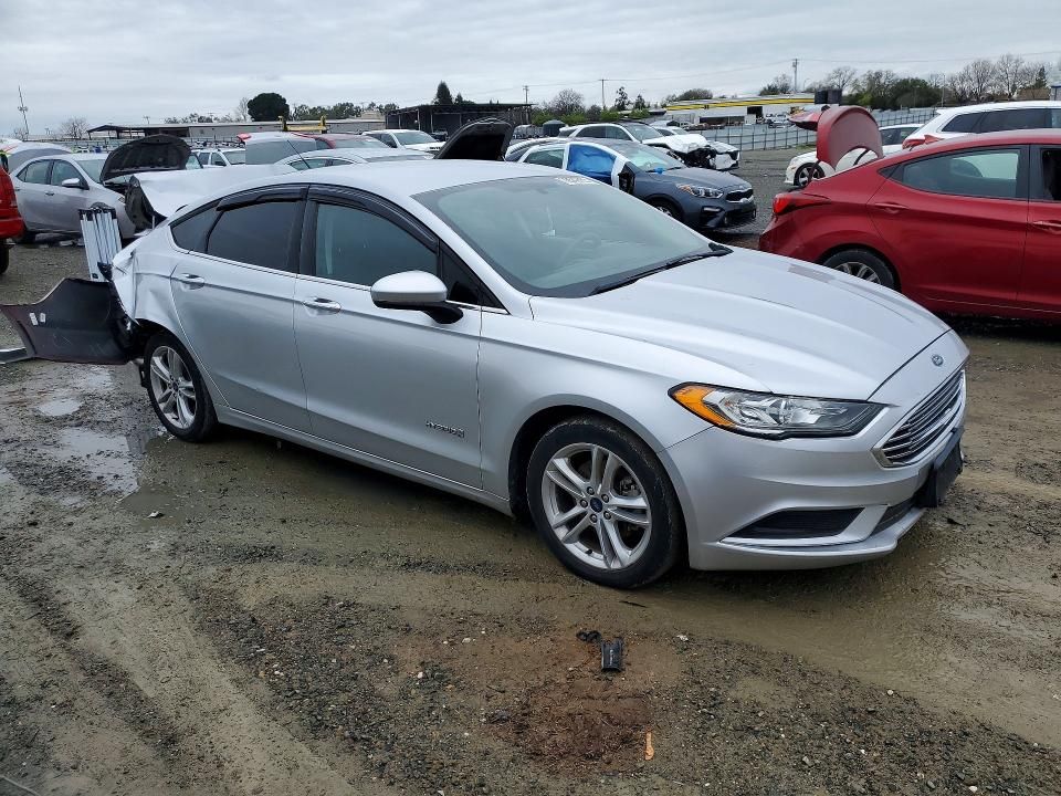 2018 Ford Fusion se Hybrid