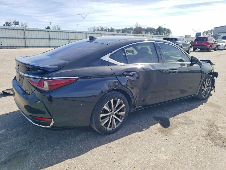 2020 Lexus Es 300h Base
