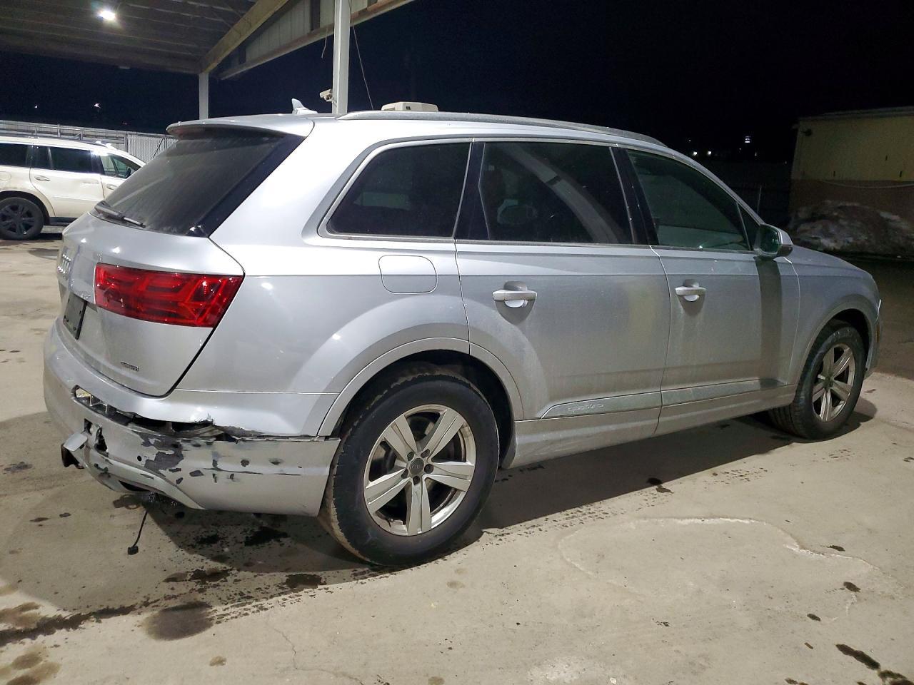 2017 Audi Q7 Premium Plus