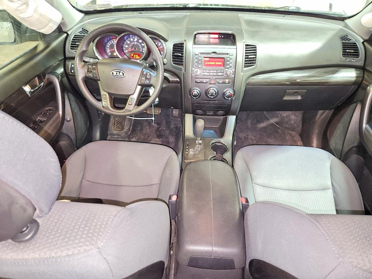 2012 KIA Sorento lx