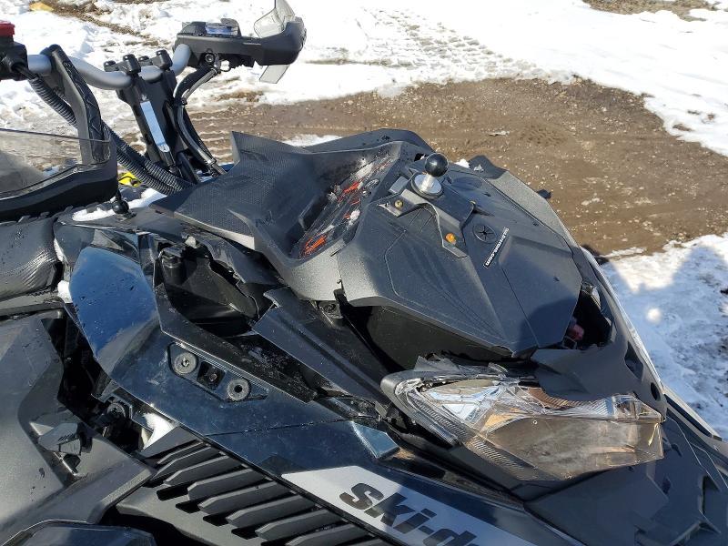 2019 Skidoo Renegade