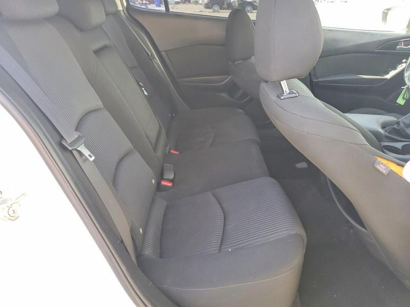 2015 Mazda 3 Sport