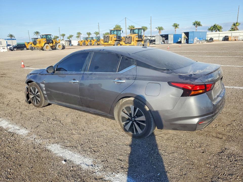 2022 Nissan Altima