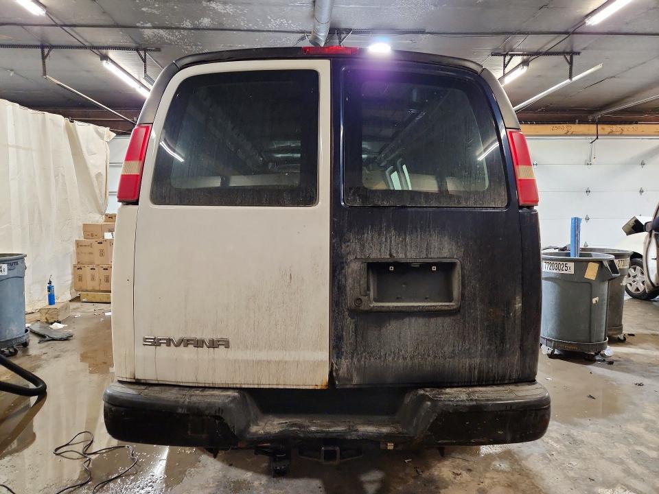 2008 GMC Savana G3500