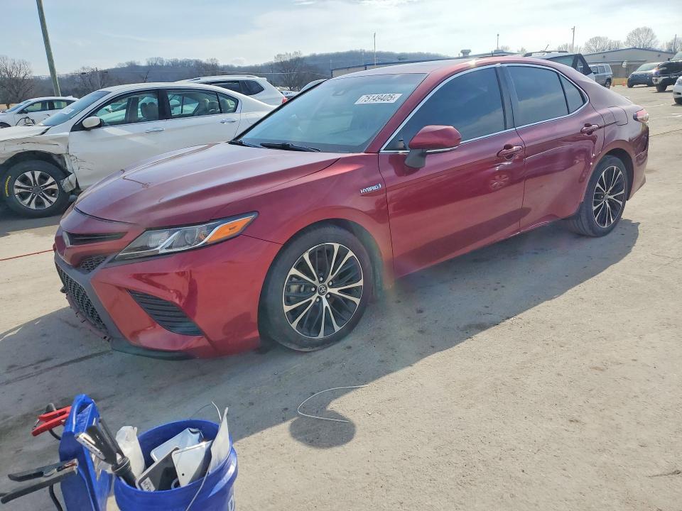2018 Toyota Camry Hybrid se