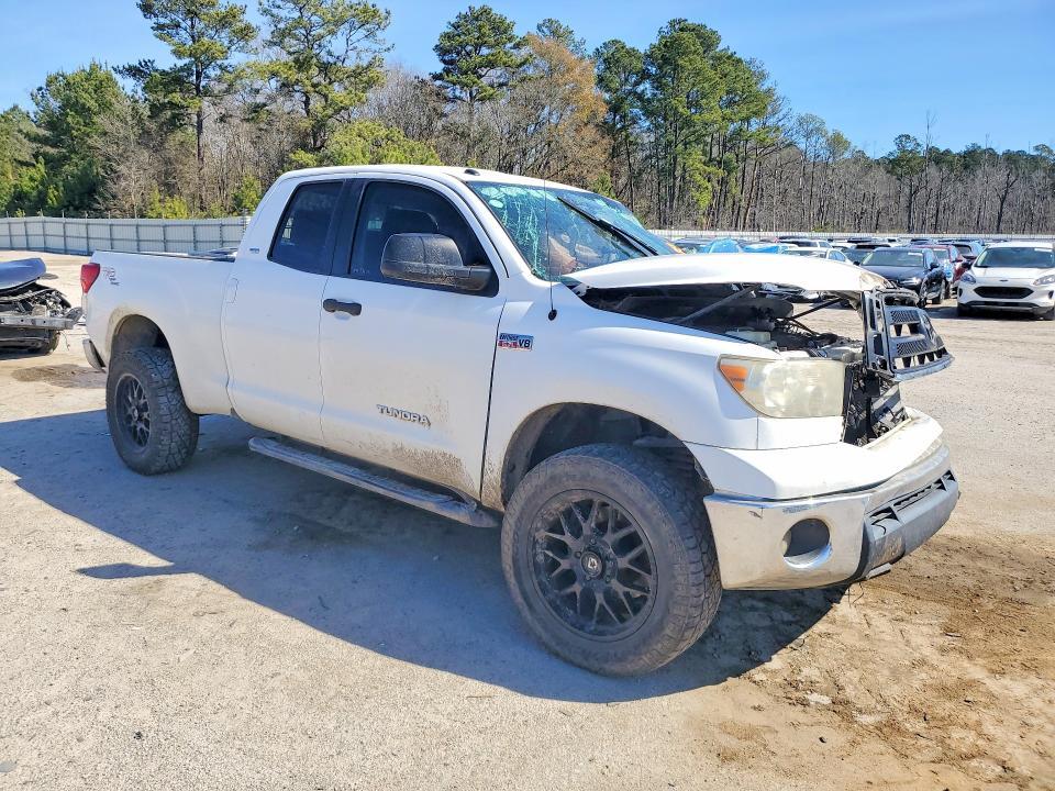 2011 Toyota Tundra Double Cab SR5