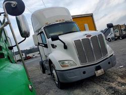 Peterbilt Vehiculos salvage en venta: 2016 Peterbilt 579 Semi Truck