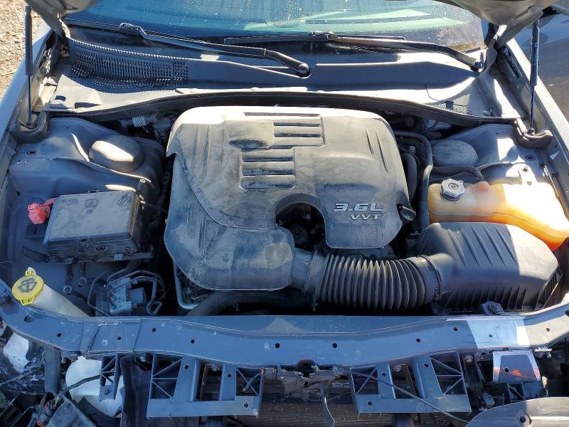 2018 Chrysler 300 s