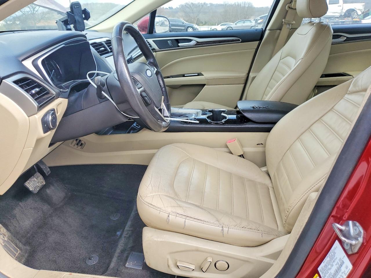 2016 Ford Fusion se