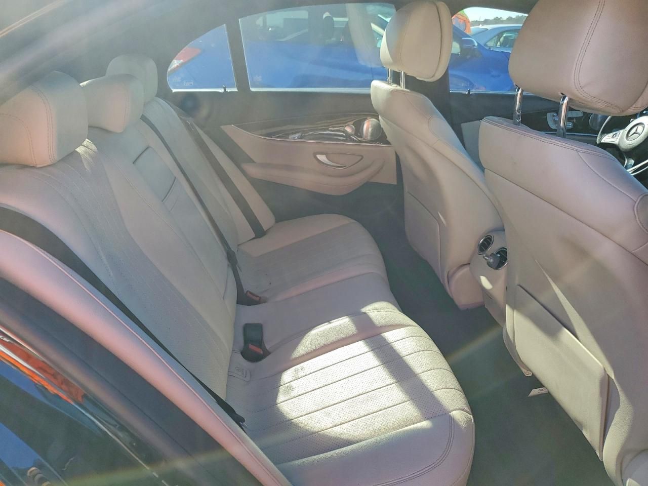 2017 Mercedes-Benz E 300