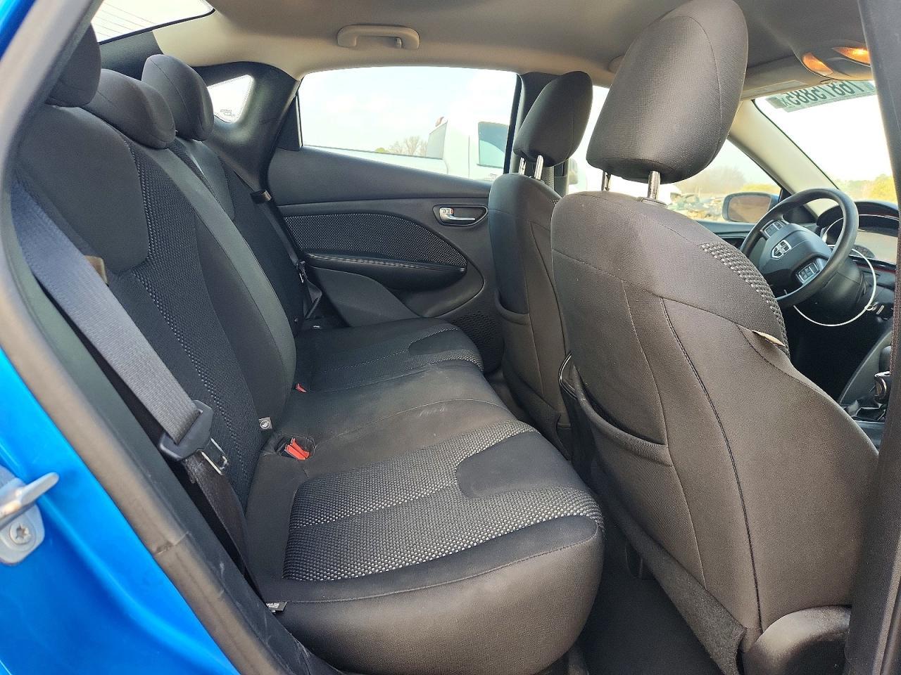 2015 Dodge Dart se