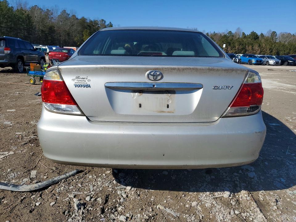 2006 Toyota Camry le