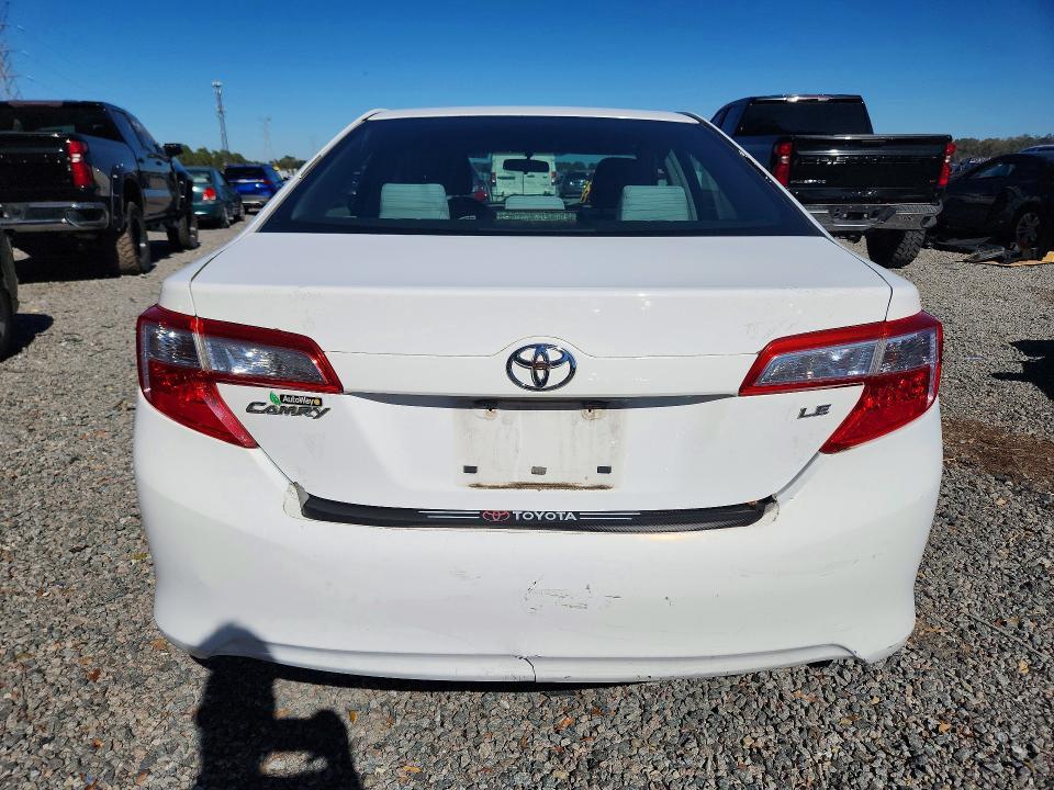 2012 Toyota Camry le