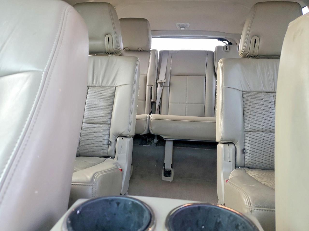 2013 Lincoln Navigator l