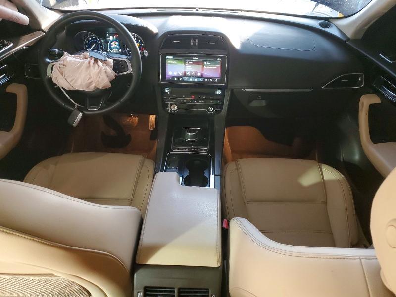 2020 Jaguar F-pace Prestige