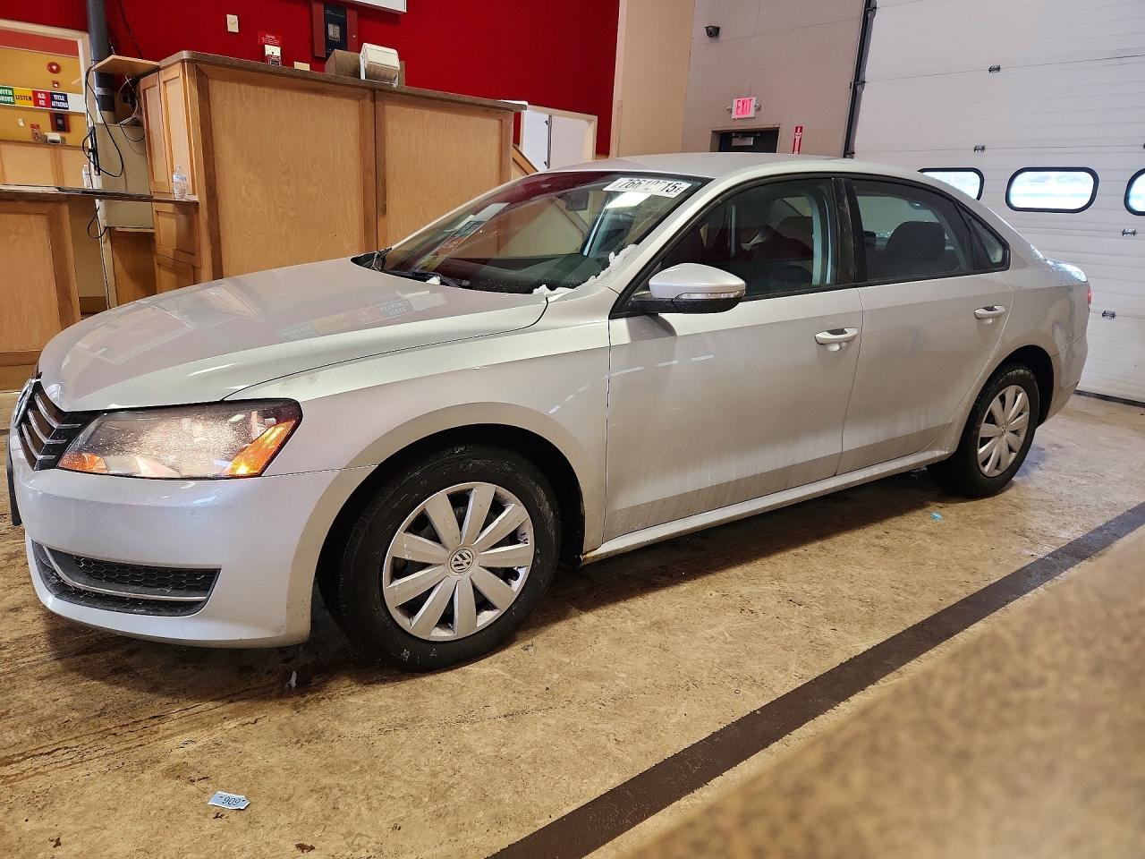 2012 Volkswagen Passat s