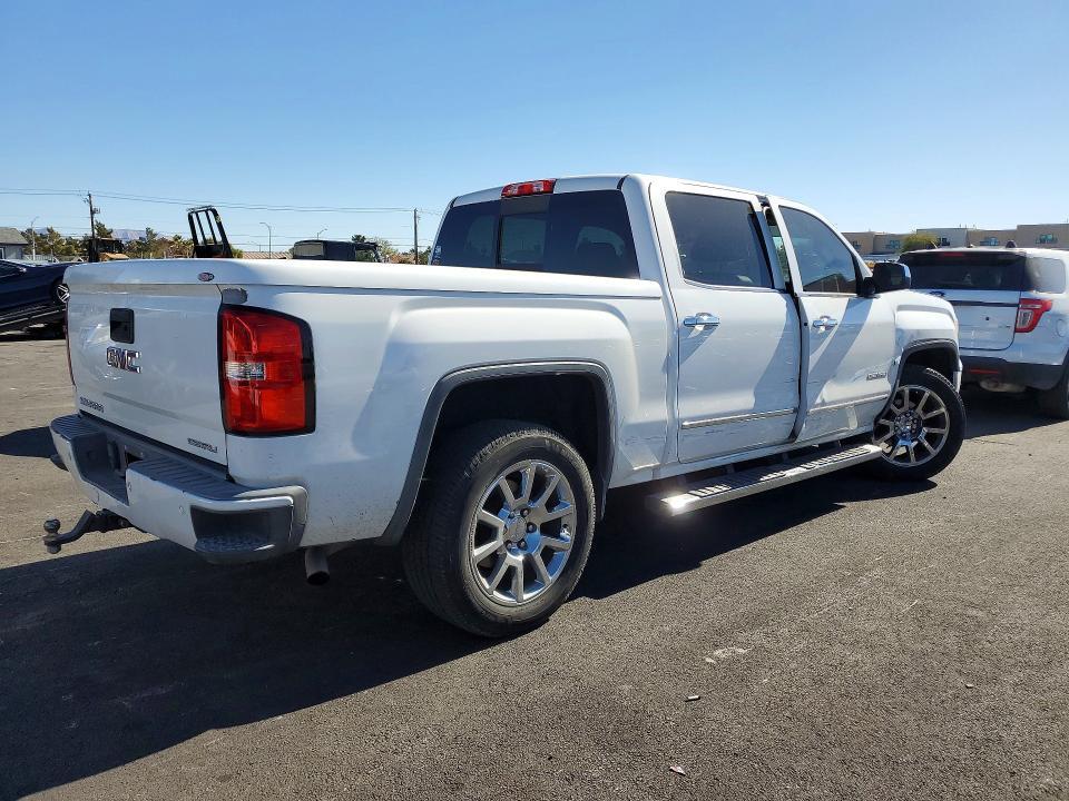 2014 GMC Sierra C1500 Denali