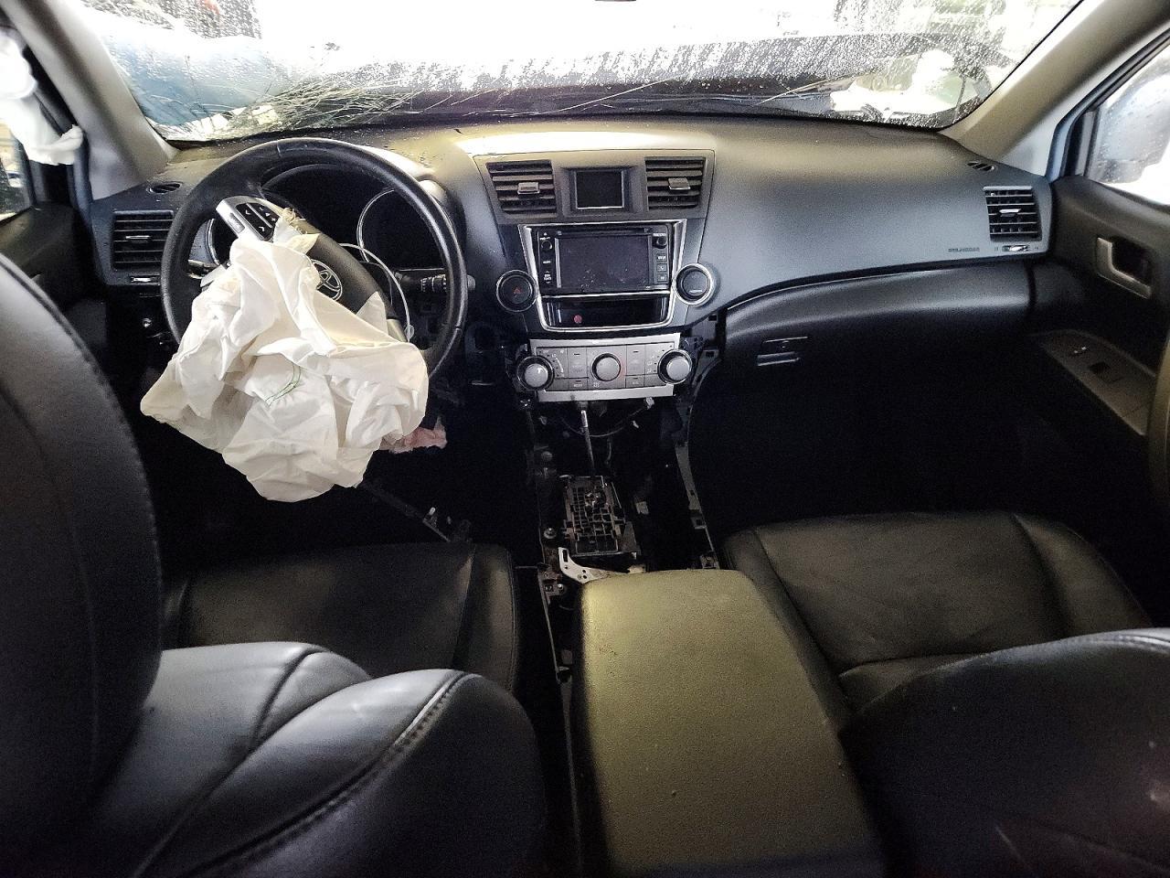 2013 Toyota Highlander Base