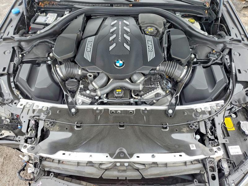 2023 BMW M850xi