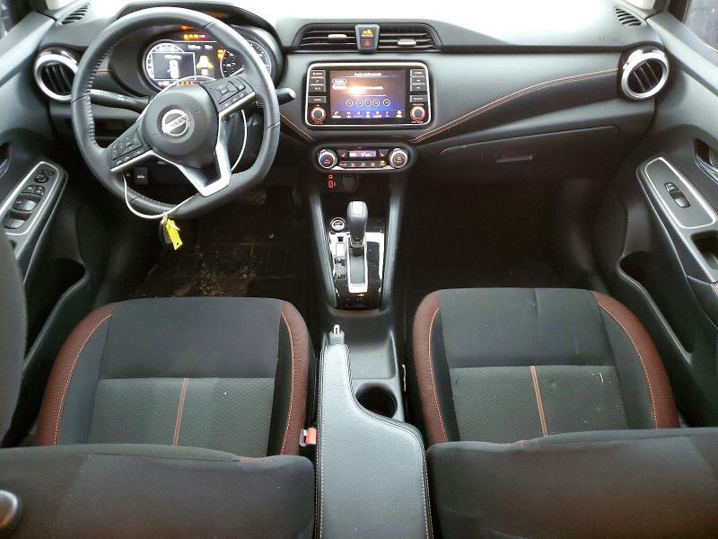 2022 Nissan Versa sr