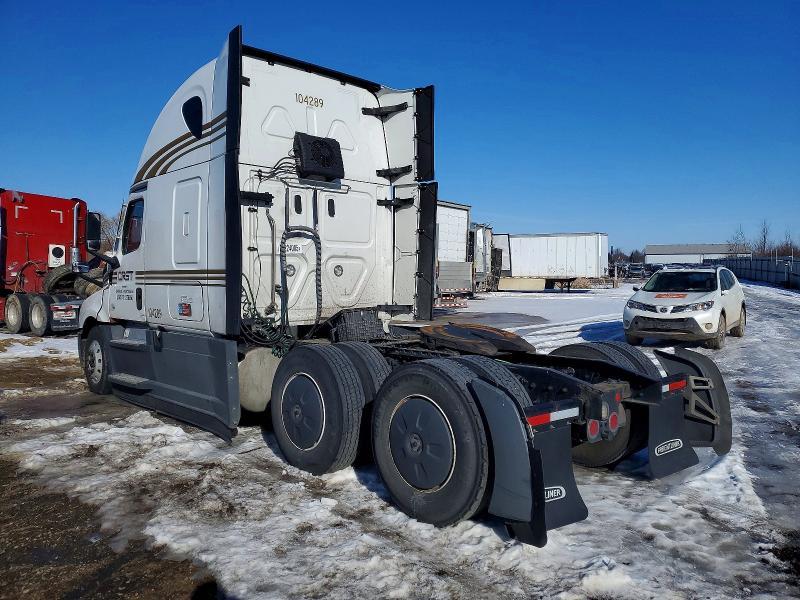 2021 Freigliner 2021 Freightliner Cascadia 126 Semi Truck
